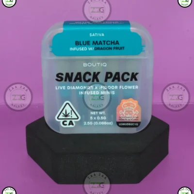 BOUTIQ BLUE MATCHA X DRAGON FRUIT